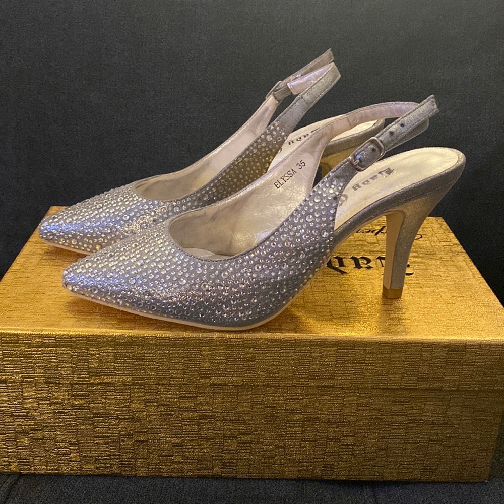 Lady Couture Dress Shoes Size 5